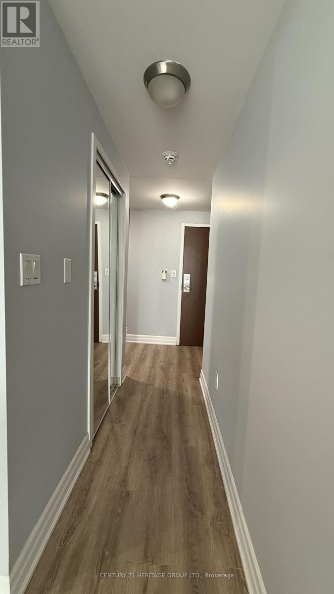 4010 - 35 Mariner Terrace, Toronto (Waterfront Communities), Ontario  M5V 3V9 - Photo 24 - C12693750