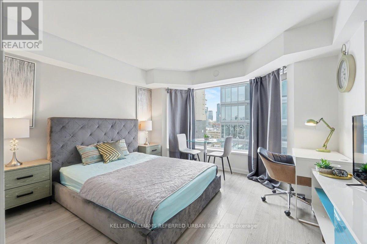 1908 - 155 Yorkville Avenue, Toronto, Ontario  M5R 1C4 - Photo 5 - C12712622