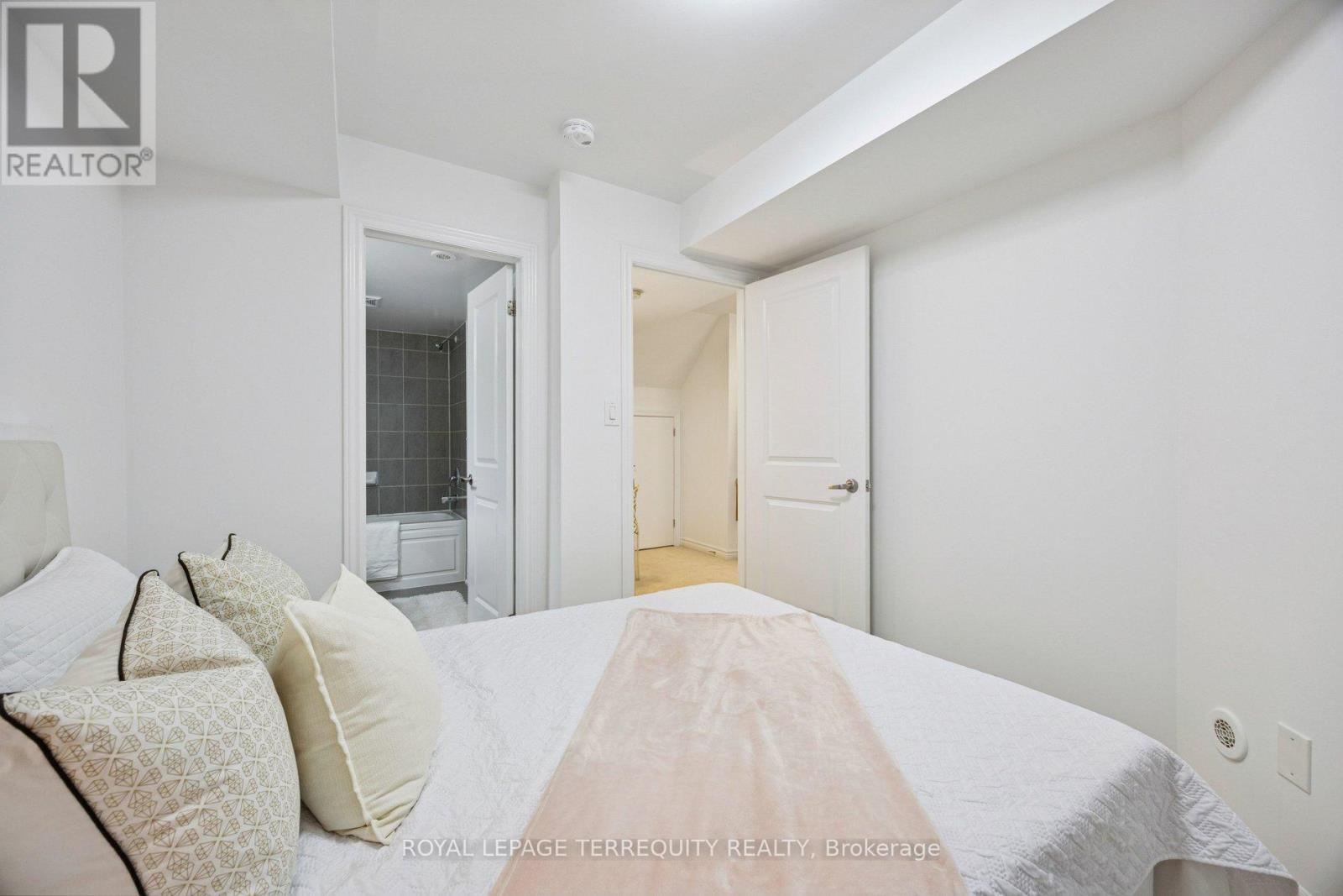 Th27 - 39 Drewry Avenue, Toronto, Ontario  M2M 0B4 - Photo 41 - C12742748