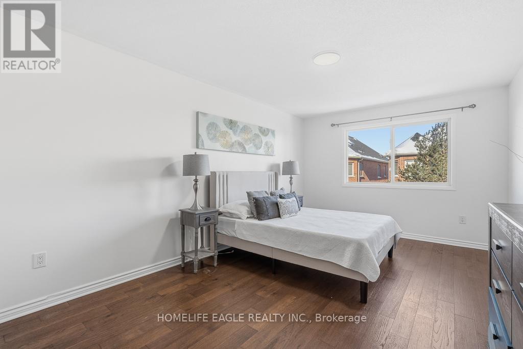 98 Lowther Avenue, Richmond Hill, Ontario  L4E 4P3 - Photo 10 - N12742588