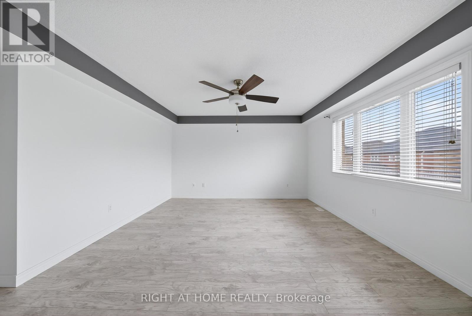 193 Blue Dasher Boulevard, Bradford West Gwillimbury, Ontario  L3Z 0H3 - Photo 39 - N12497802