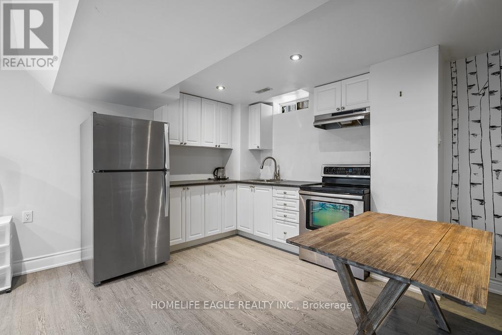 98 Lowther Avenue, Richmond Hill, Ontario  L4E 4P3 - Photo 18 - N12742588