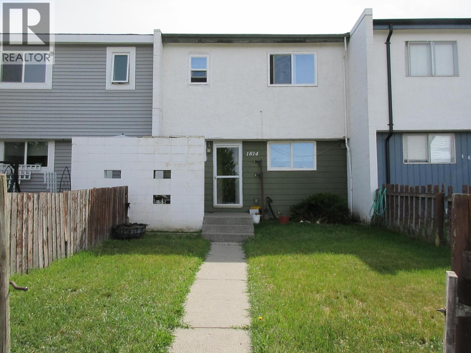 1814 Douglas Street, Merritt, British Columbia  V1K 1G7 - Photo 1 - 10374322