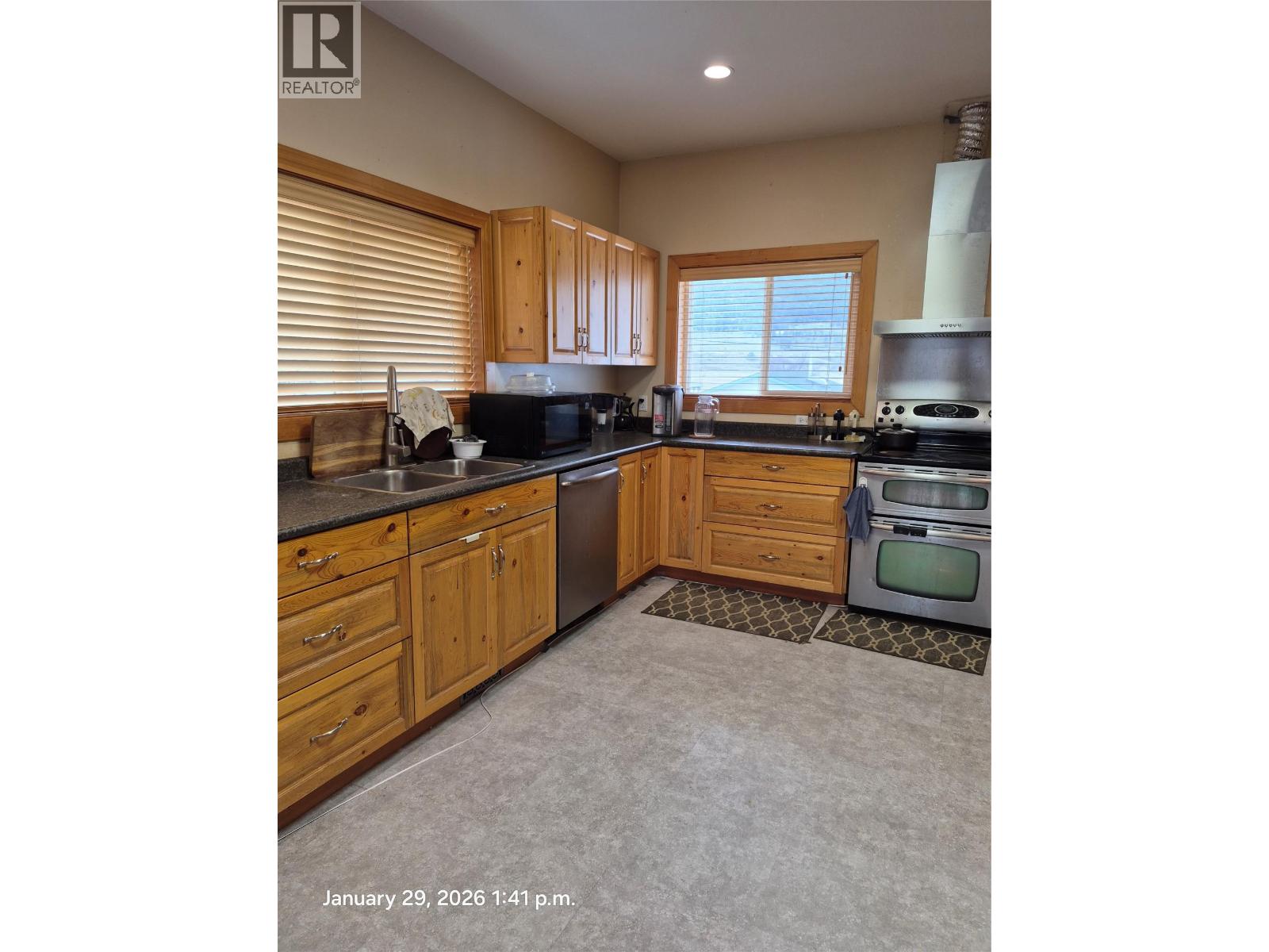 1421 Pine Street Unit# A + B, Merritt, British Columbia  V1K 1K5 - Photo 15 - 10374311