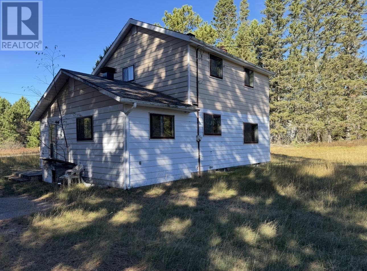 52 Conrad Cres, Gogama, Ontario  P0M 1W0 - Photo 3 - SM260206