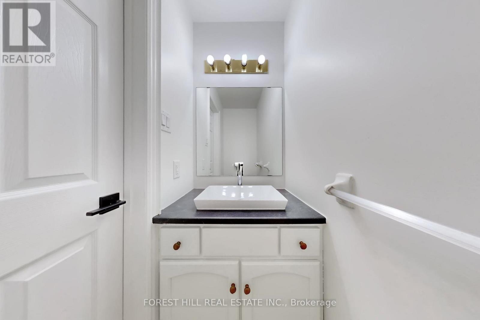 683 Willow Road, Guelph, Ontario  N1H 8K2 - Photo 13 - X12743652