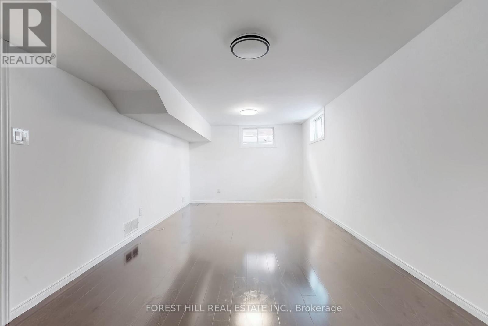 683 Willow Road, Guelph, Ontario  N1H 8K2 - Photo 35 - X12743652