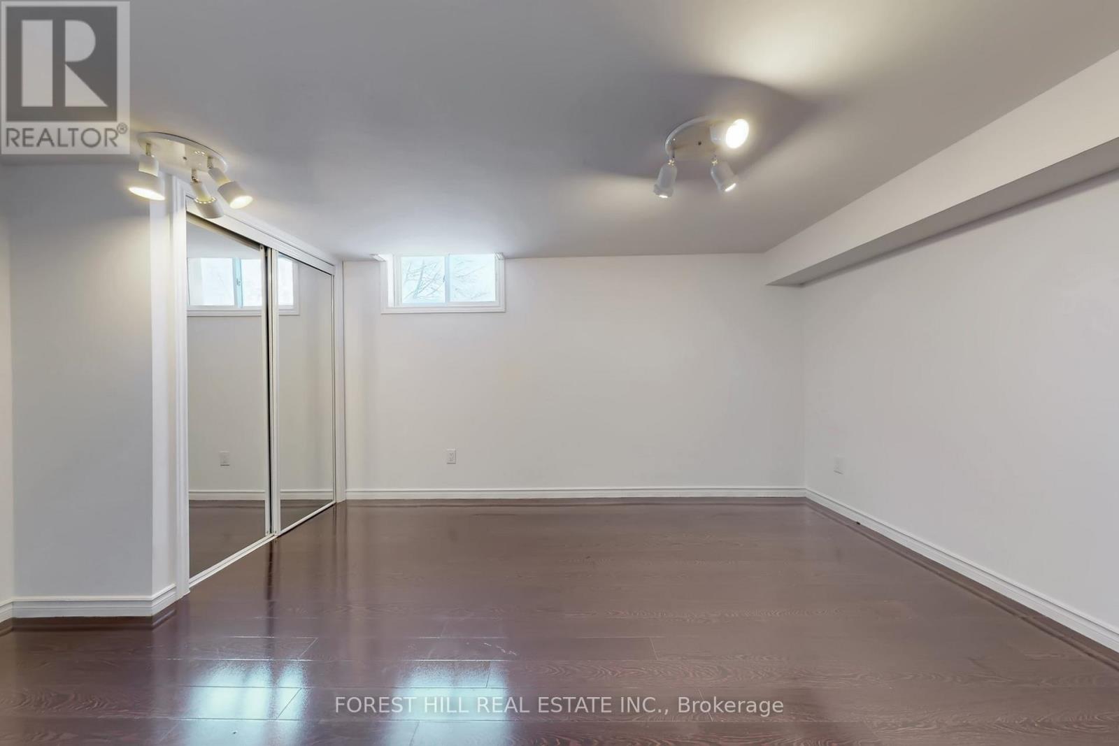 683 Willow Road, Guelph, Ontario  N1H 8K2 - Photo 32 - X12743652