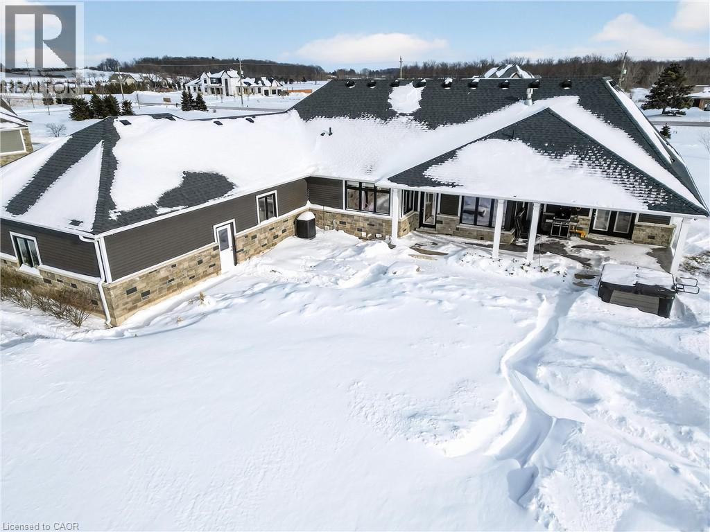 224 Mountain Road, Grimsby, Ontario  L3M 4E7 - Photo 35 - 40801765