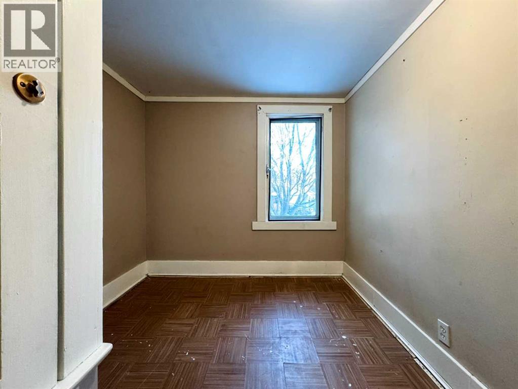 718 10 Street S, Lethbridge, Alberta  T1J 2N2 - Photo 17 - A2281857