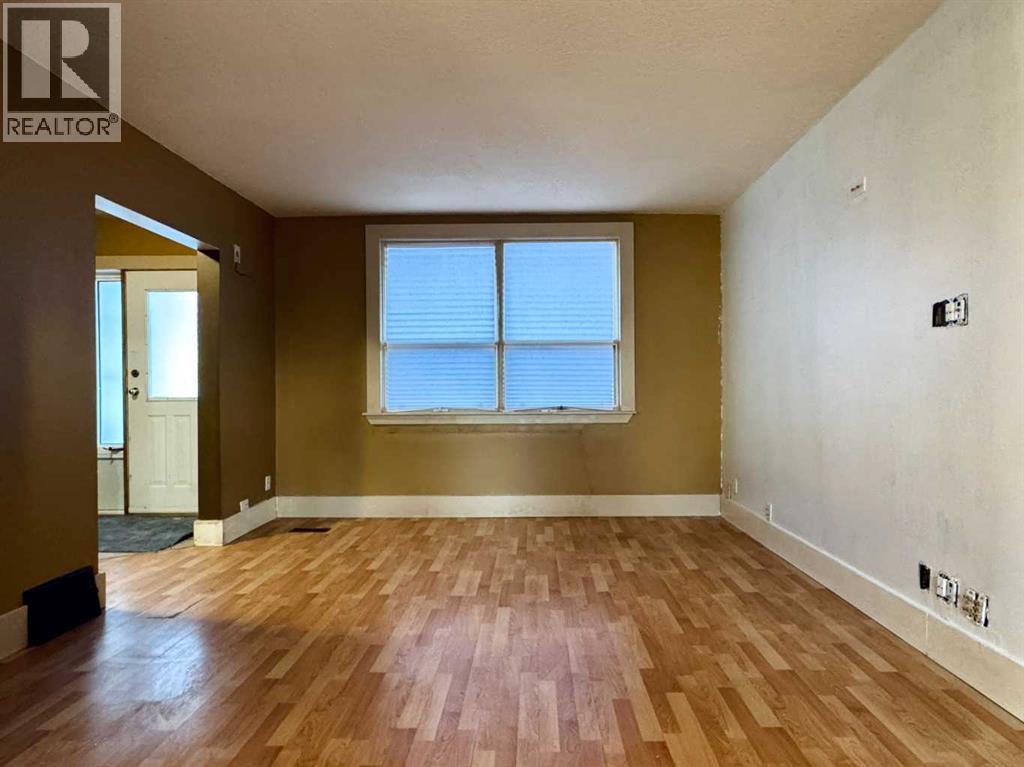 718 10 Street S, Lethbridge, Alberta  T1J 2N2 - Photo 9 - A2281857