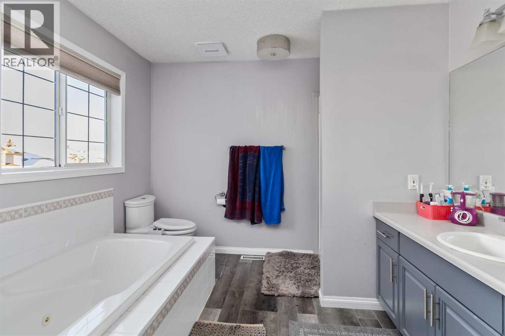 113 Bussieres Drive, Fort Mcmurray, Alberta  T9K 1W3 - Photo 23 - A2279079