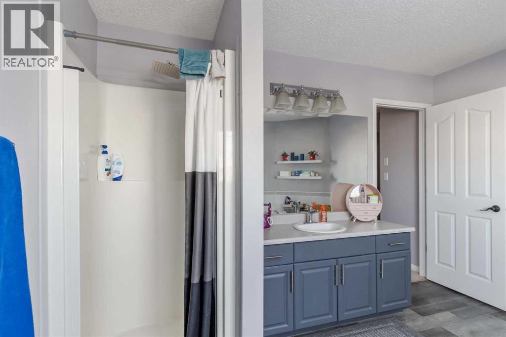 113 Bussieres Drive, Fort Mcmurray, Alberta  T9K 1W3 - Photo 24 - A2279079