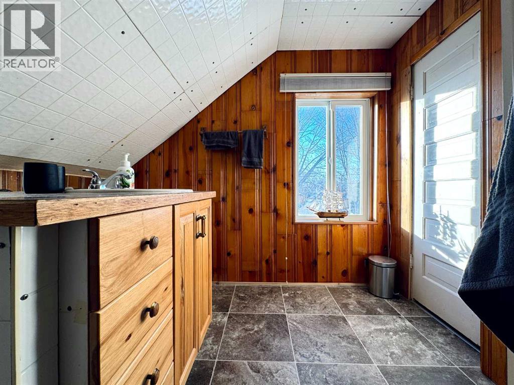 718 10 Street S, Lethbridge, Alberta  T1J 2N2 - Photo 40 - A2281857