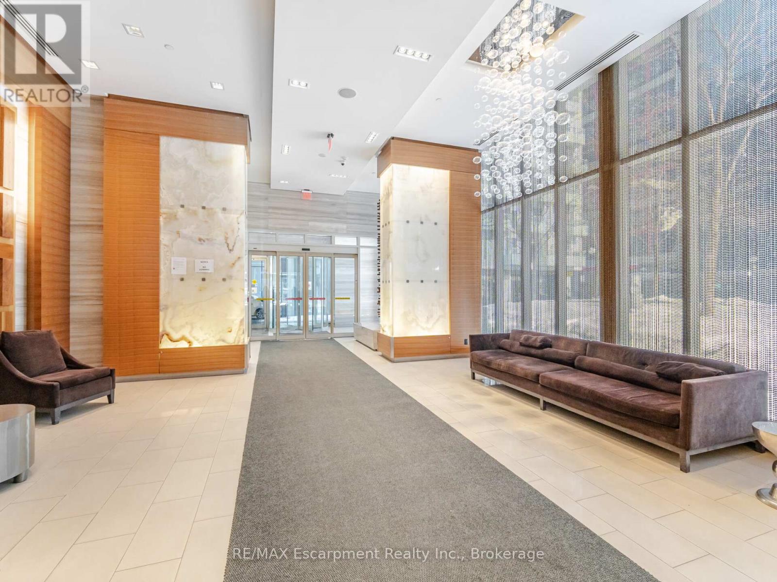 2611 - 300 Front Street W, Toronto, Ontario  M5V 0E9 - Photo 2 - C12743922