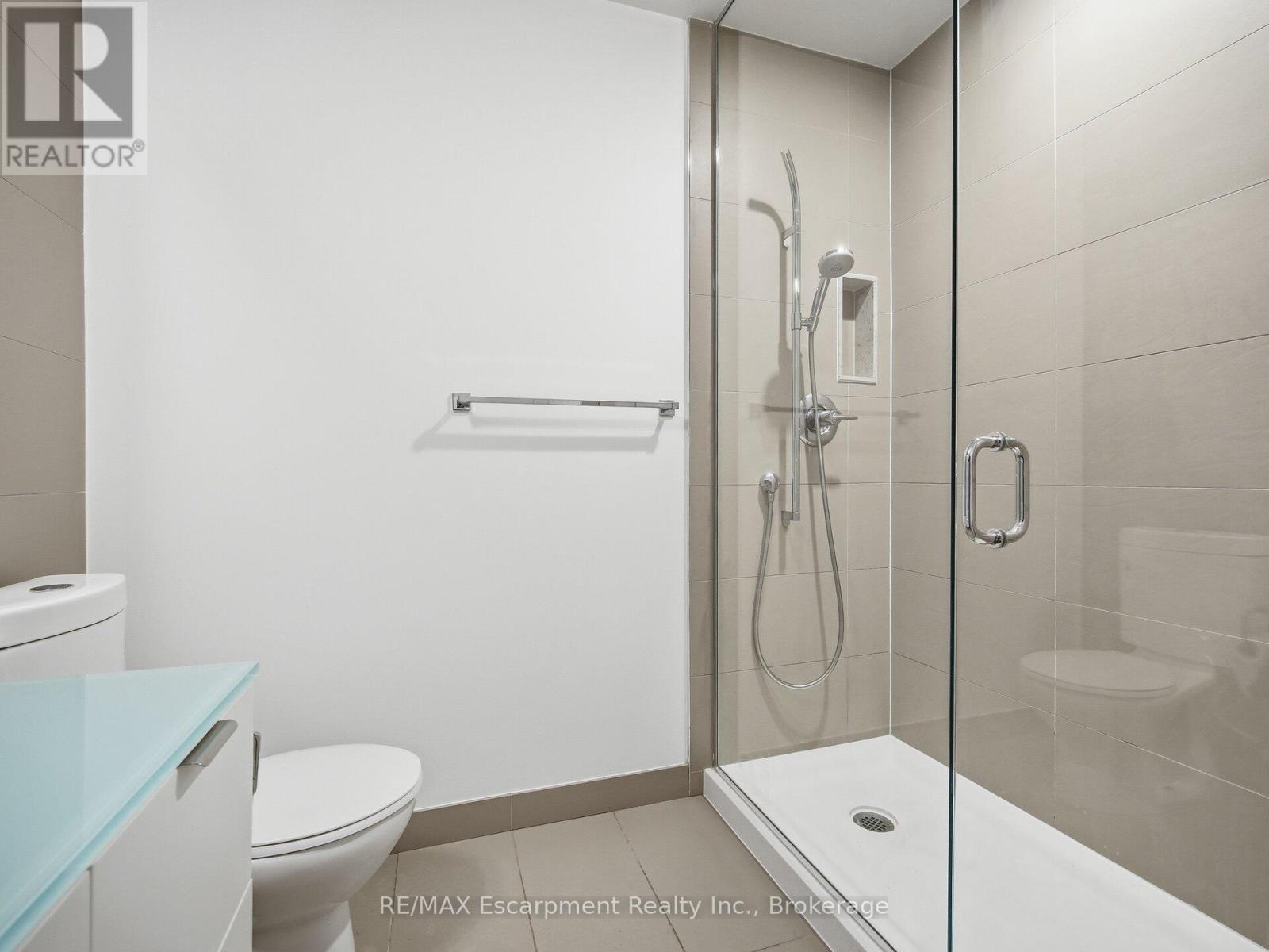 2611 - 300 Front Street W, Toronto, Ontario  M5V 0E9 - Photo 23 - C12743922