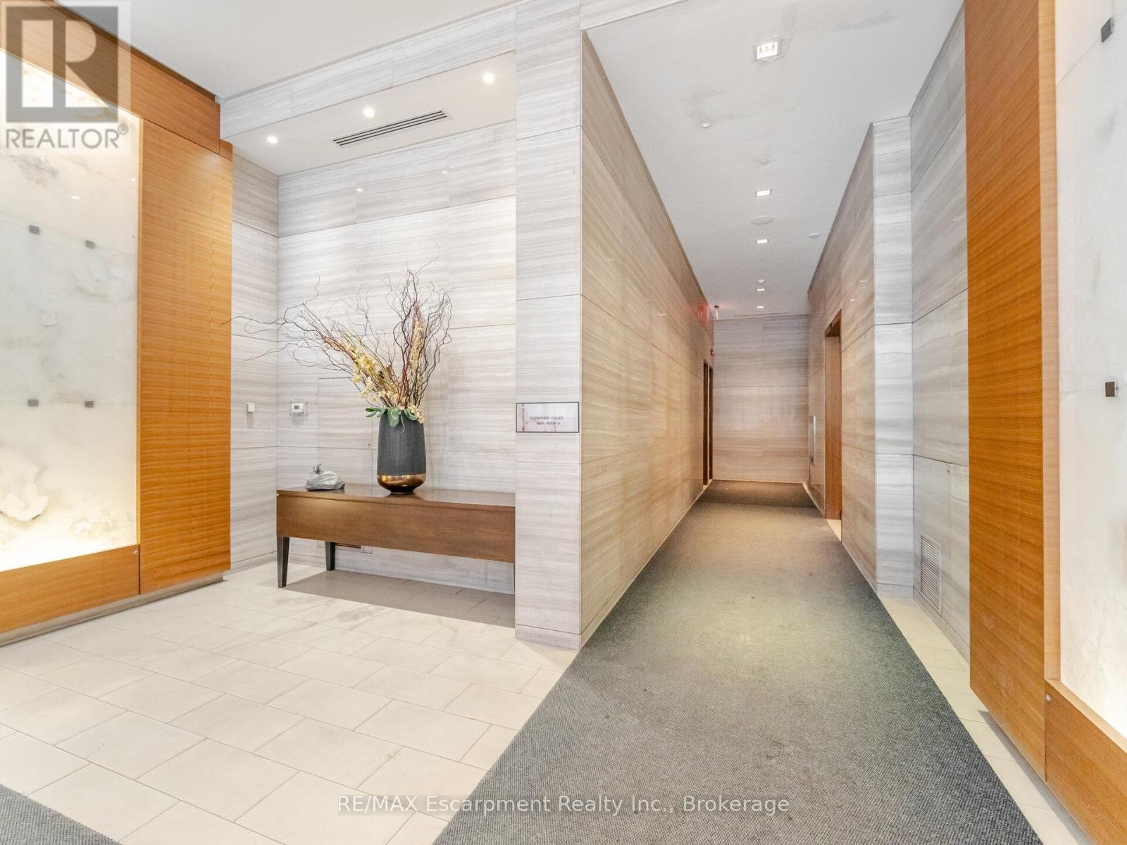 2611 - 300 Front Street W, Toronto, Ontario  M5V 0E9 - Photo 3 - C12743922