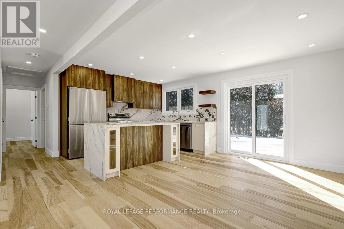 52 Glenridge Road, Ottawa, Ontario K2G 2Z7 - Photo 4 - X12743876