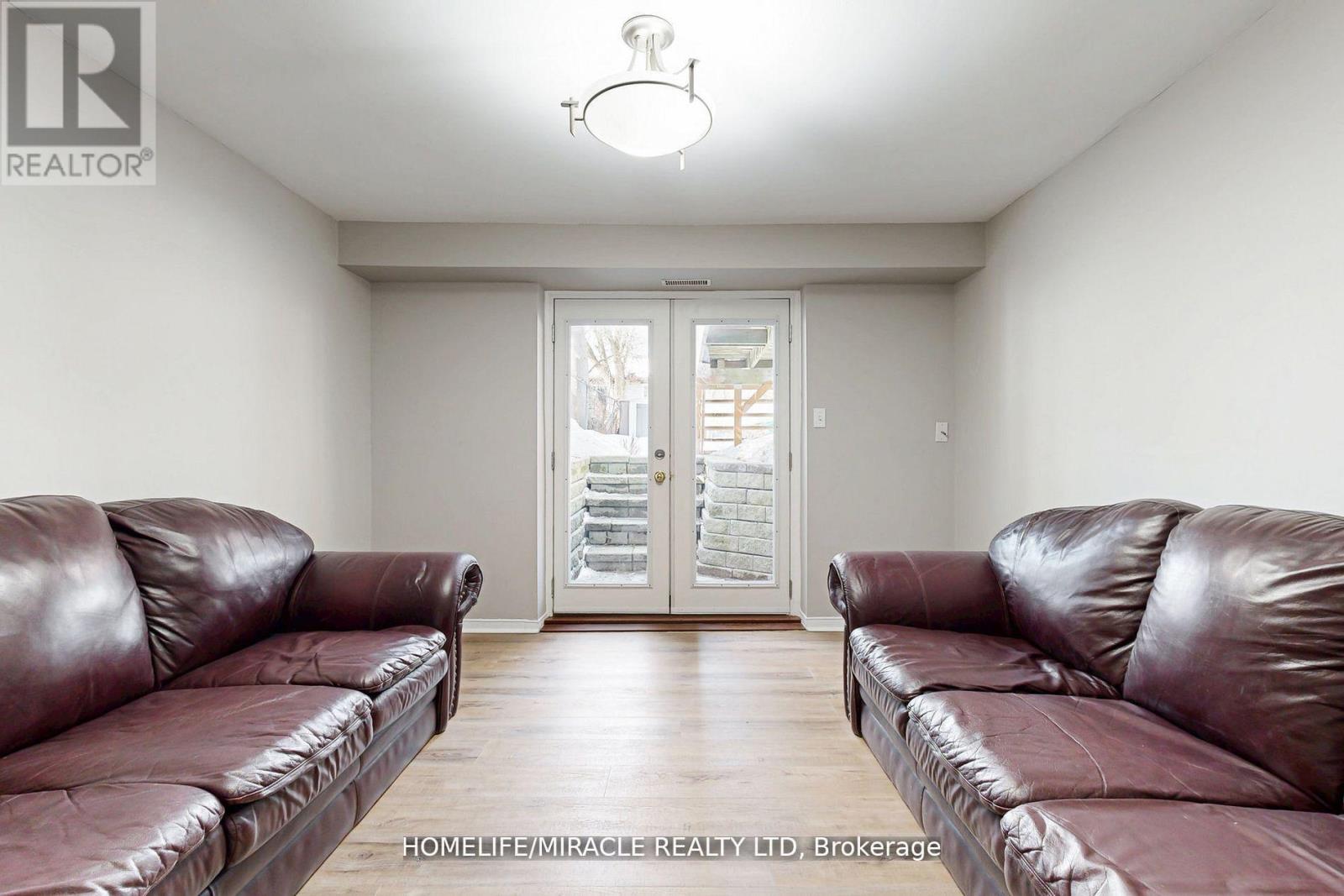 33 Quarry Drive, Orangeville, Ontario  L9W 3S6 - Photo 30 - W12405133