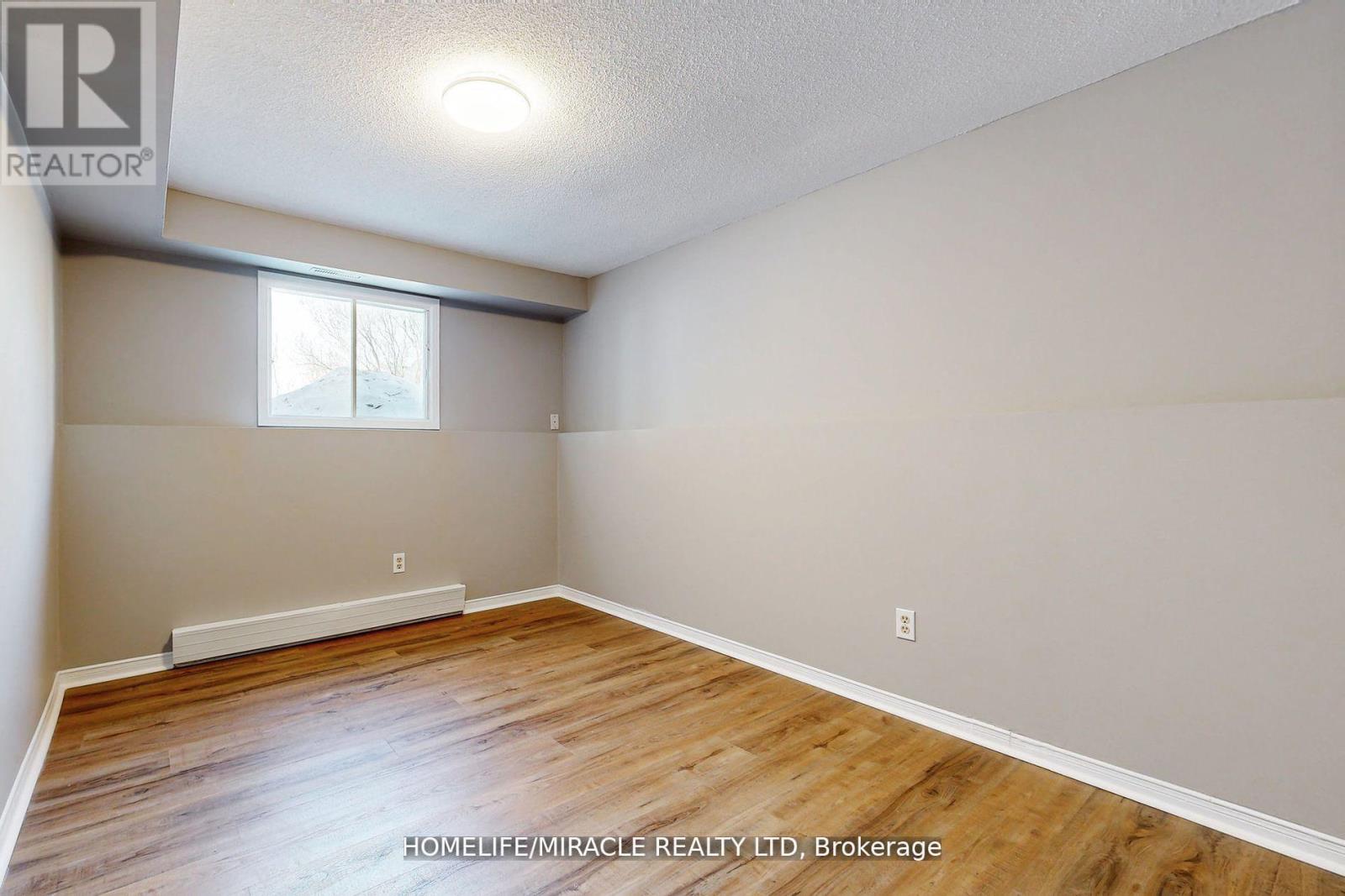 33 Quarry Drive, Orangeville, Ontario  L9W 3S6 - Photo 34 - W12405133