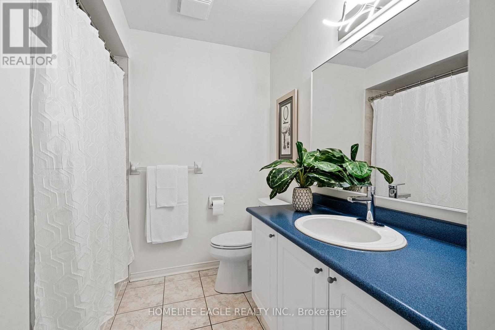 24 Ridgefield Court, Brampton, Ontario  L6P 1B4 - Photo 17 - W12740430