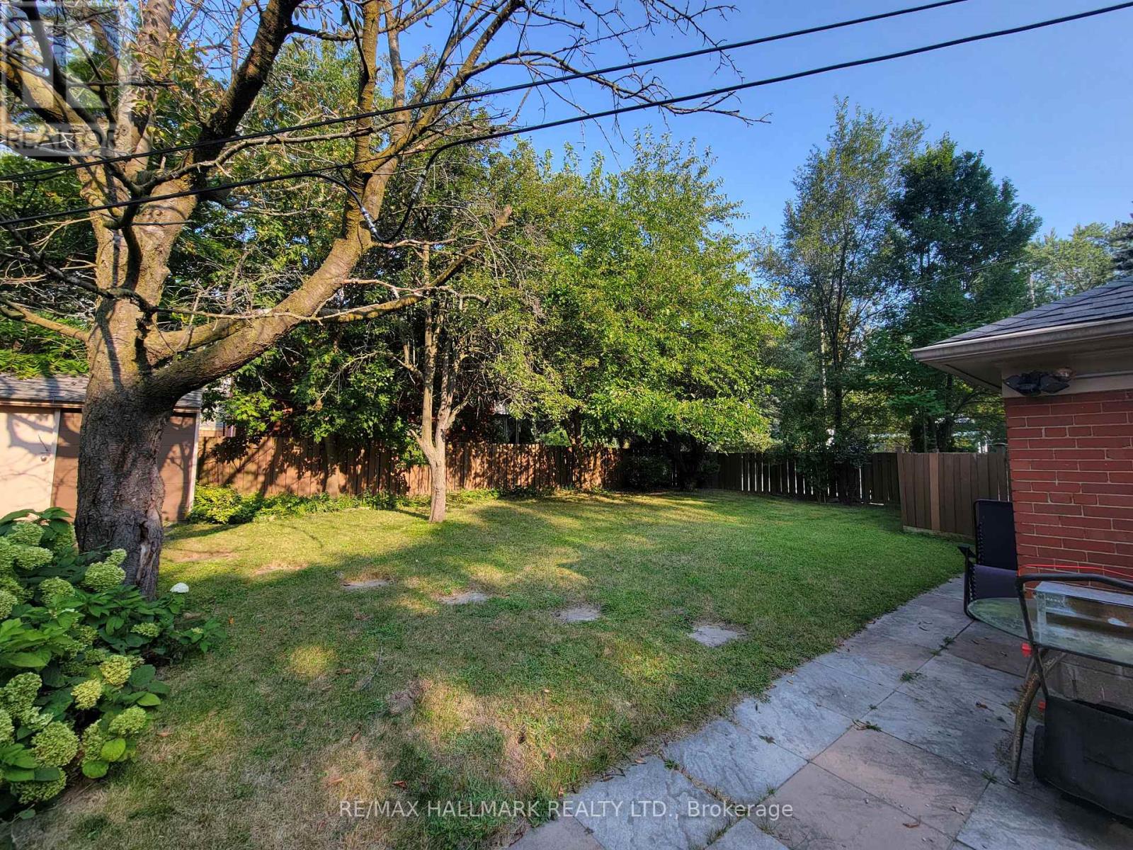 200 Berry Road, Toronto, Ontario  M8Y 1W8 - Photo 6 - W12743006