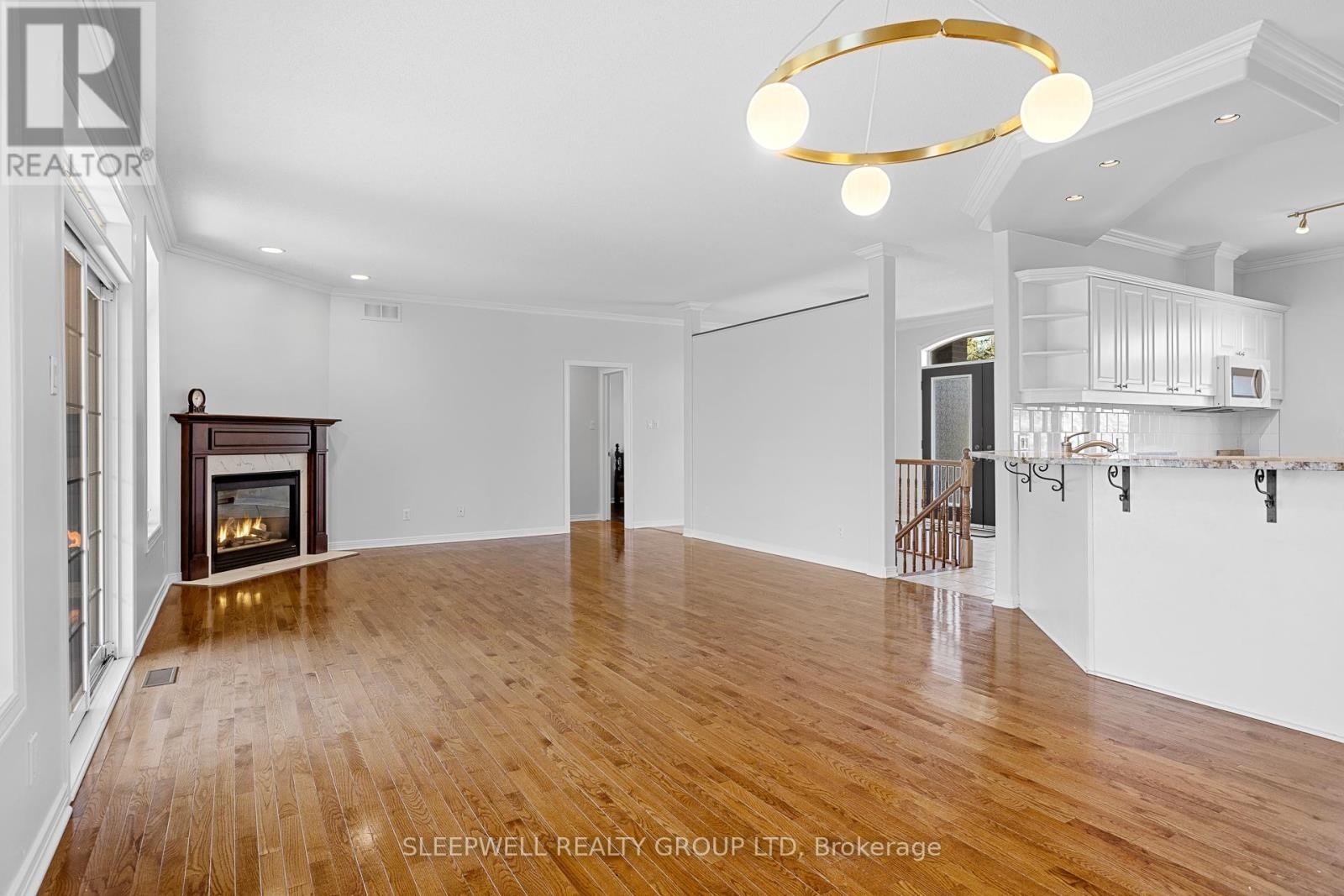 1040 Misty Morning Lane, Ottawa, Ontario K4P 1P8 - Photo 5 - X12500758