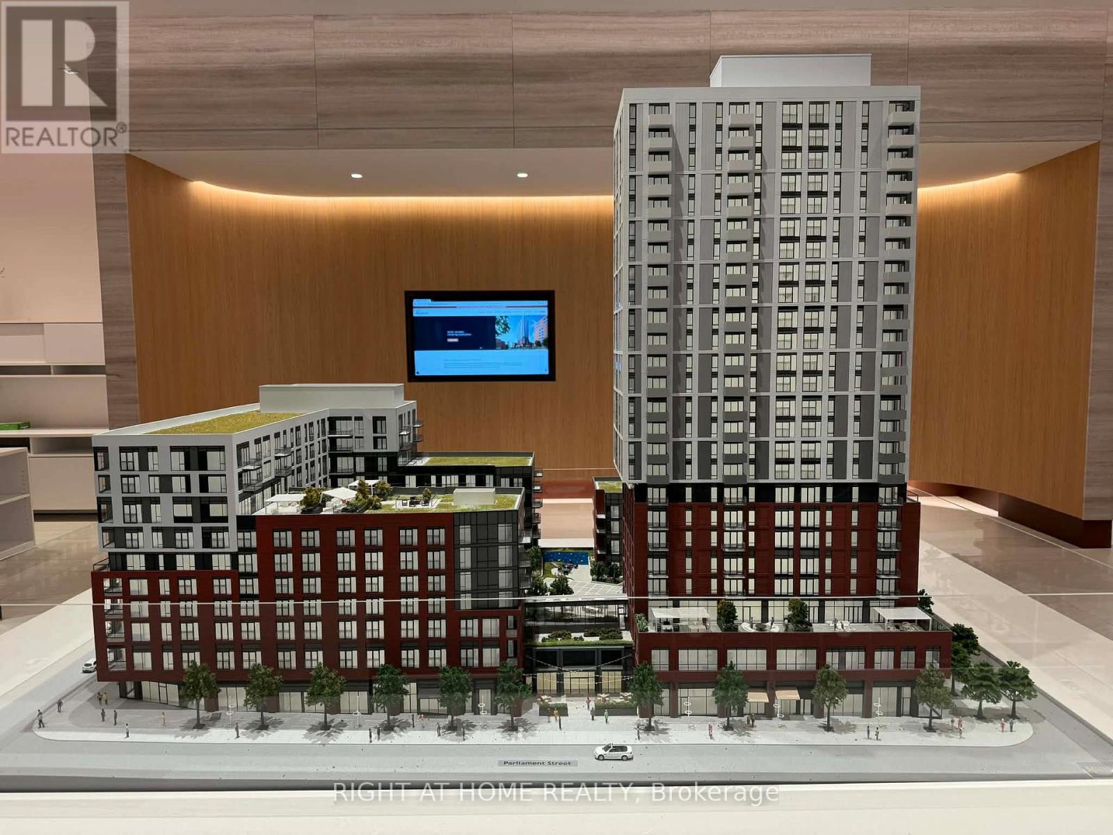 441 - 30 Dreamers Way, Toronto, Ontario  M5A 0Y7 - Photo 18 - C12743854