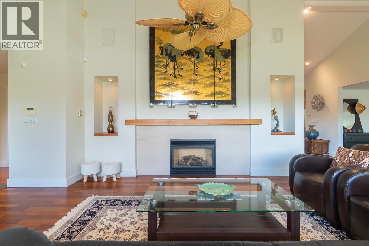 81 MORVEN DRIVE, West Vancouver, British Columbia