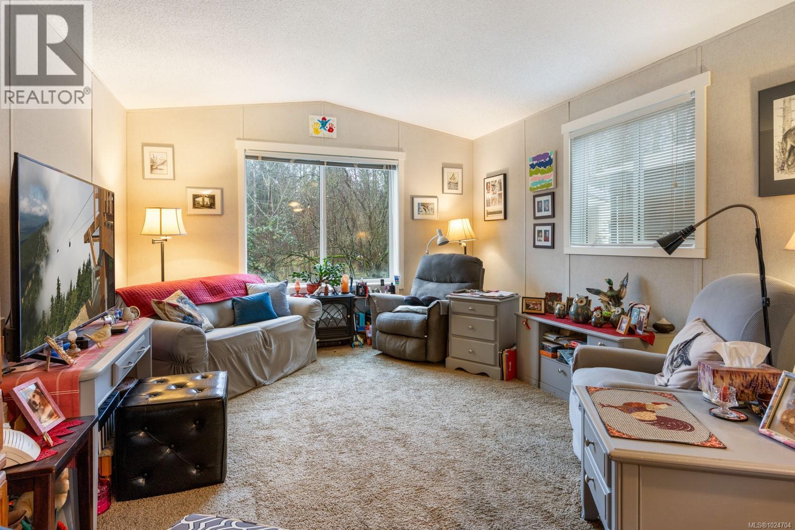 2998 Cumberland Rd, Courtenay, British Columbia  V9N 9P1 - Photo 6 - 1024704