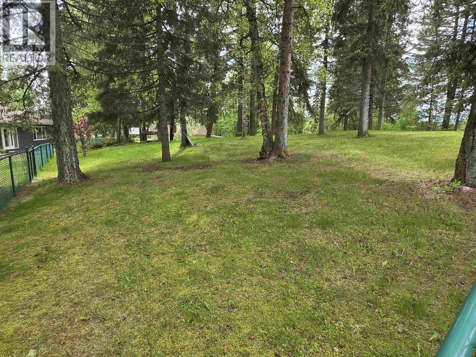 2211 E Sales Road, Quesnel, British Columbia  V2J 6K4 - Photo 13 - R3084976