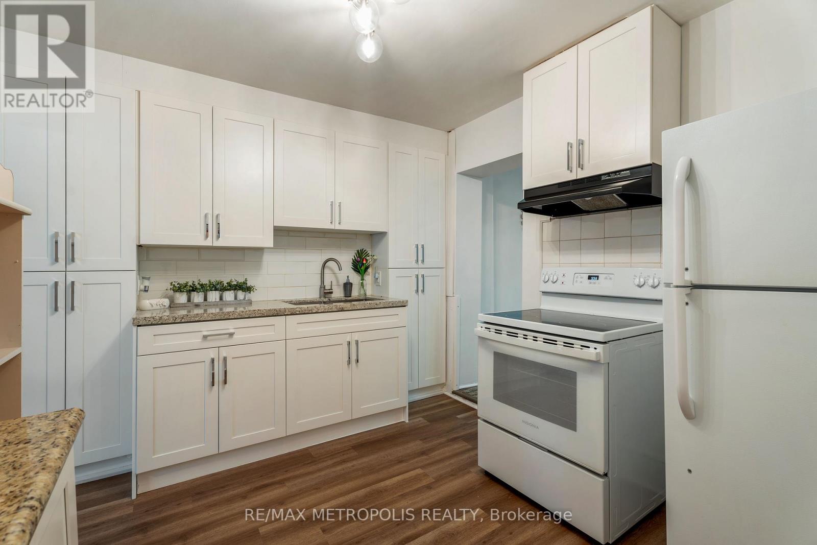 162 Olive Avenue, Oshawa, Ontario  L1H 2P2 - Photo 9 - E12743940