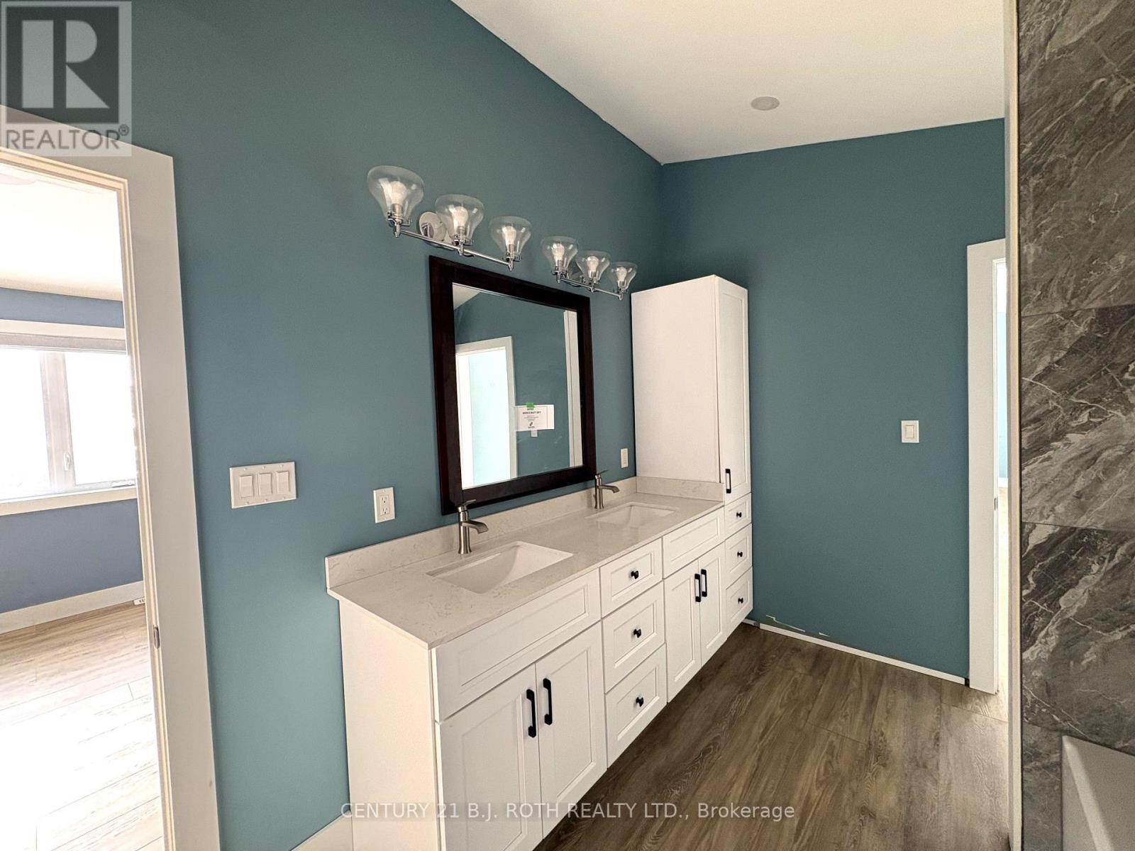 150 Nelson Street E, New Tecumseth, Ontario  L9R 1J5 - Photo 11 - N12743832