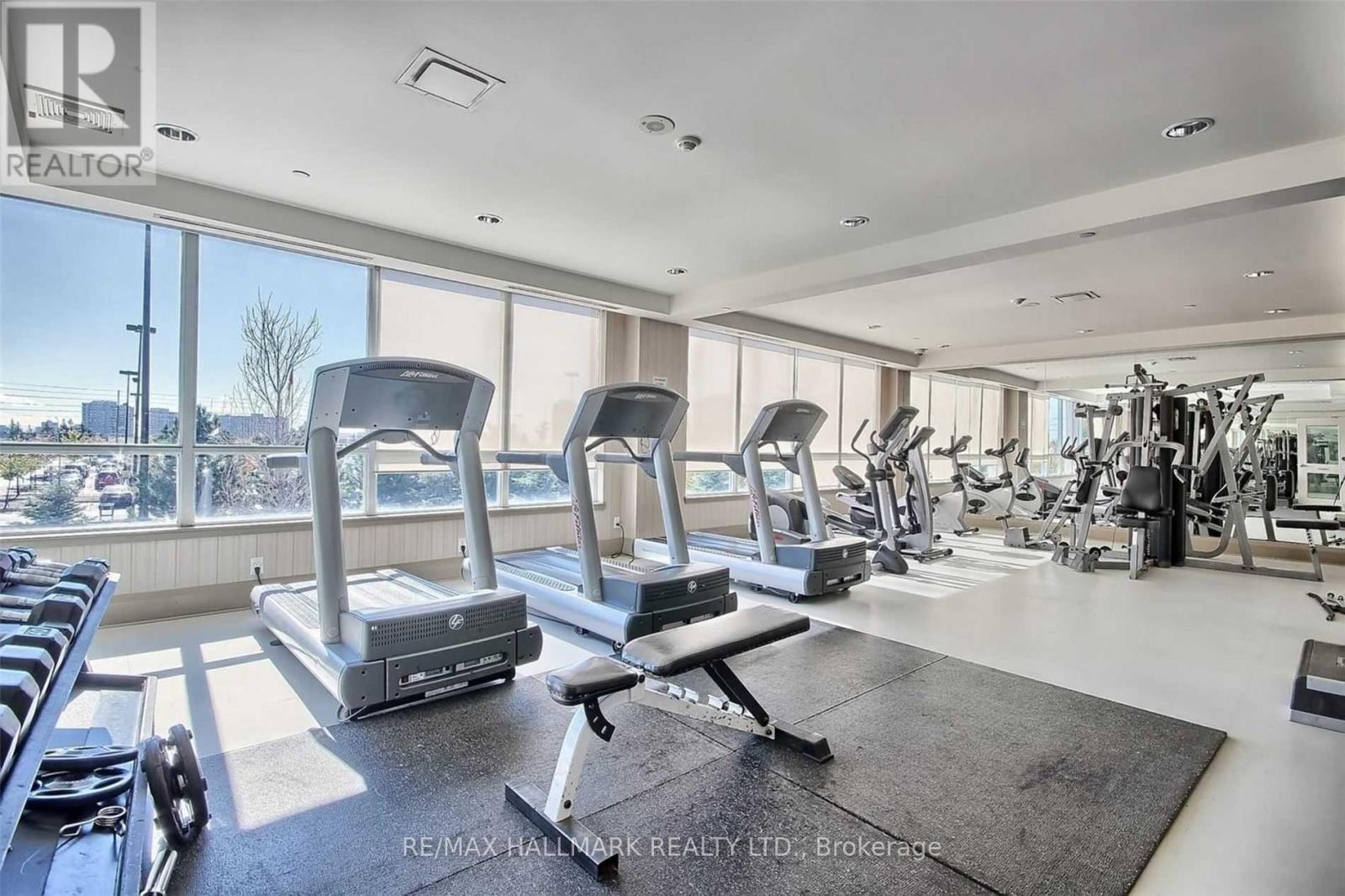 1001 - 15 North Park Road, Vaughan, Ontario  L4J 0A1 - Photo 10 - N12743878