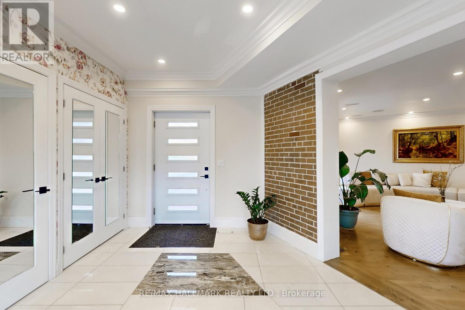 Main Floor - 115 Lynwood Crescent, King, Ontario  L0G 1N0 - Photo 39 - N12743908