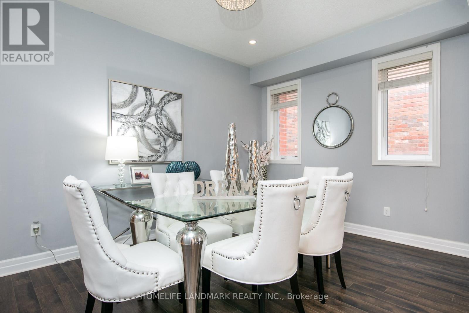 12 Fred Mason Street, Georgina, Ontario  L4P 0B7 - Photo 5 - N12743952