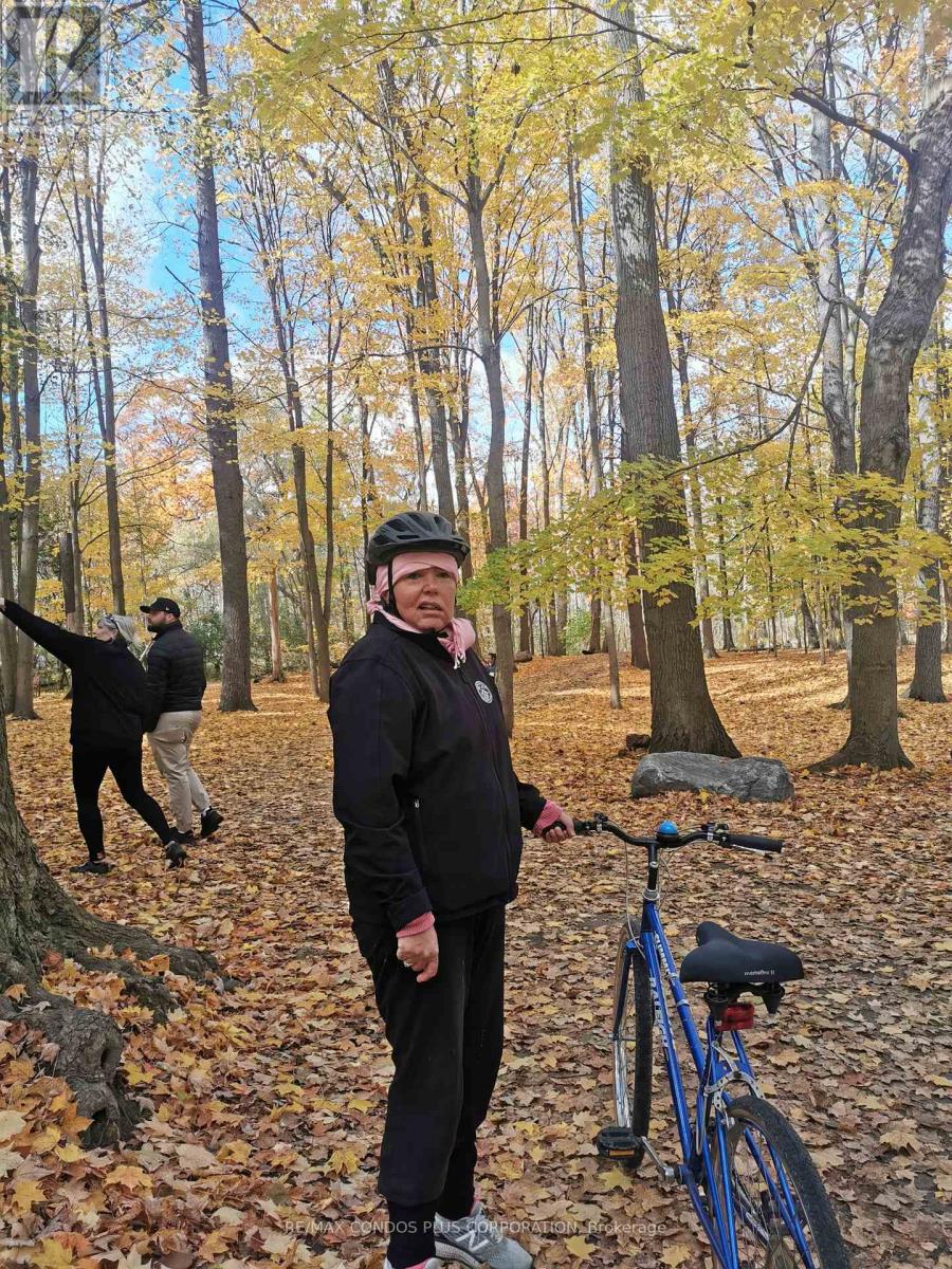 101 - 185 Stephen Drive W, Toronto, Ontario  M8Y 3N5 - Photo 45 - W12569032