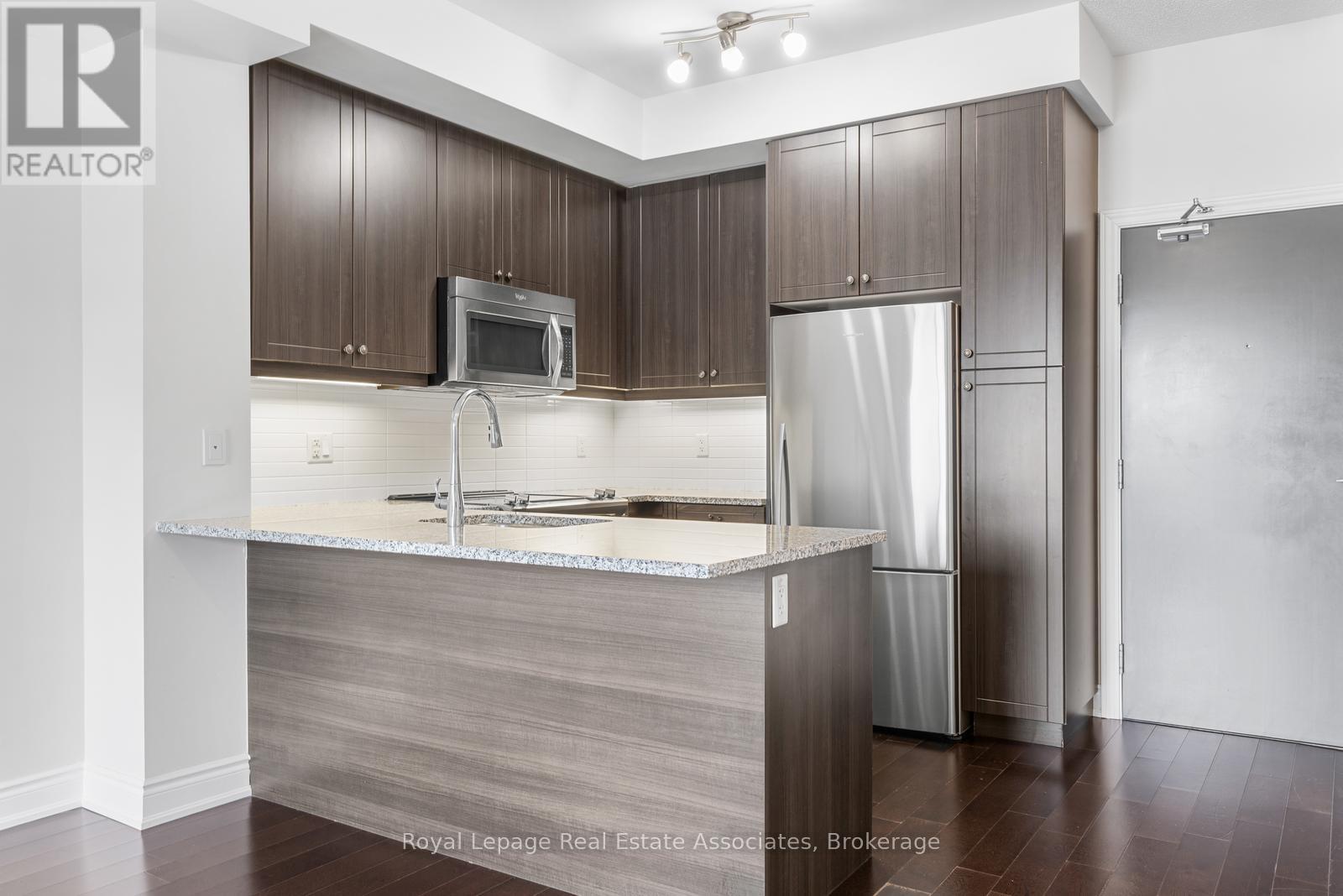 419 - 3170 Erin Mills Parkway, Mississauga, Ontario  L5L 0B6 - Photo 17 - W12743788