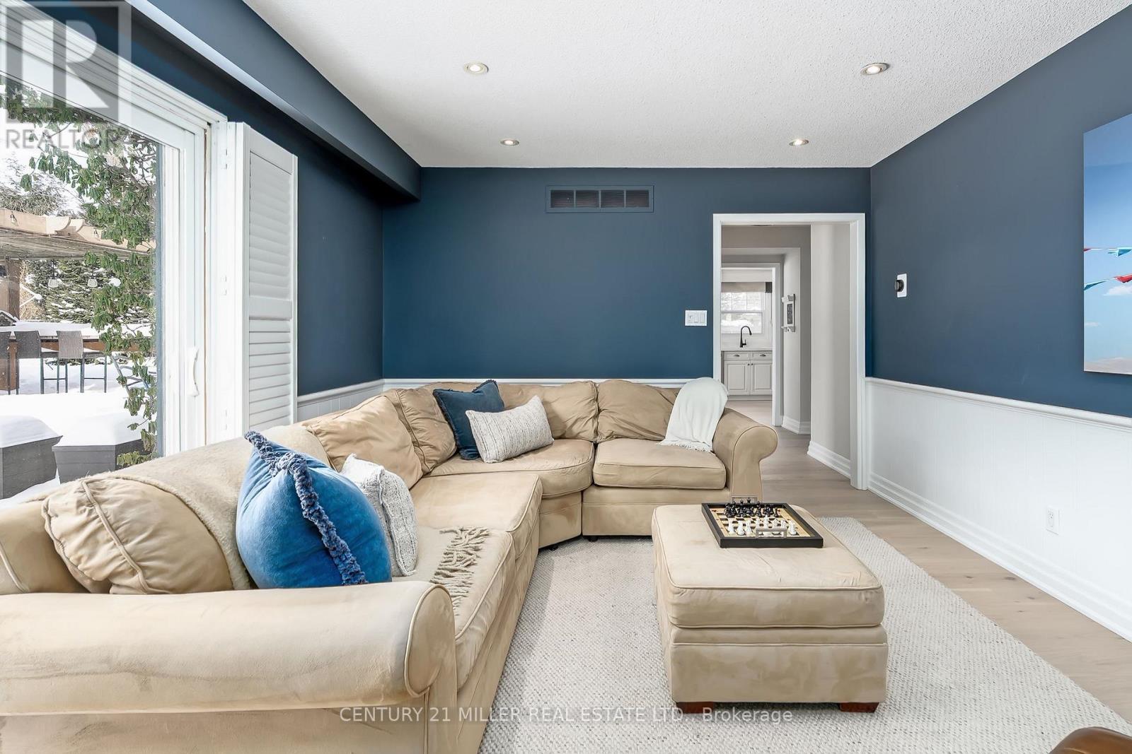 2337 Bennington Gate, Oakville, Ontario  L6J 5N7 - Photo 13 - W12743792