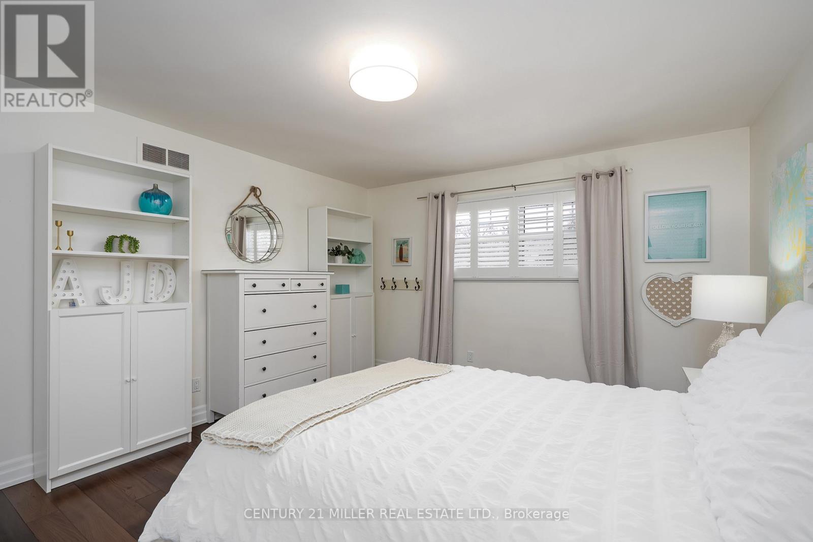 2337 Bennington Gate, Oakville, Ontario  L6J 5N7 - Photo 22 - W12743792