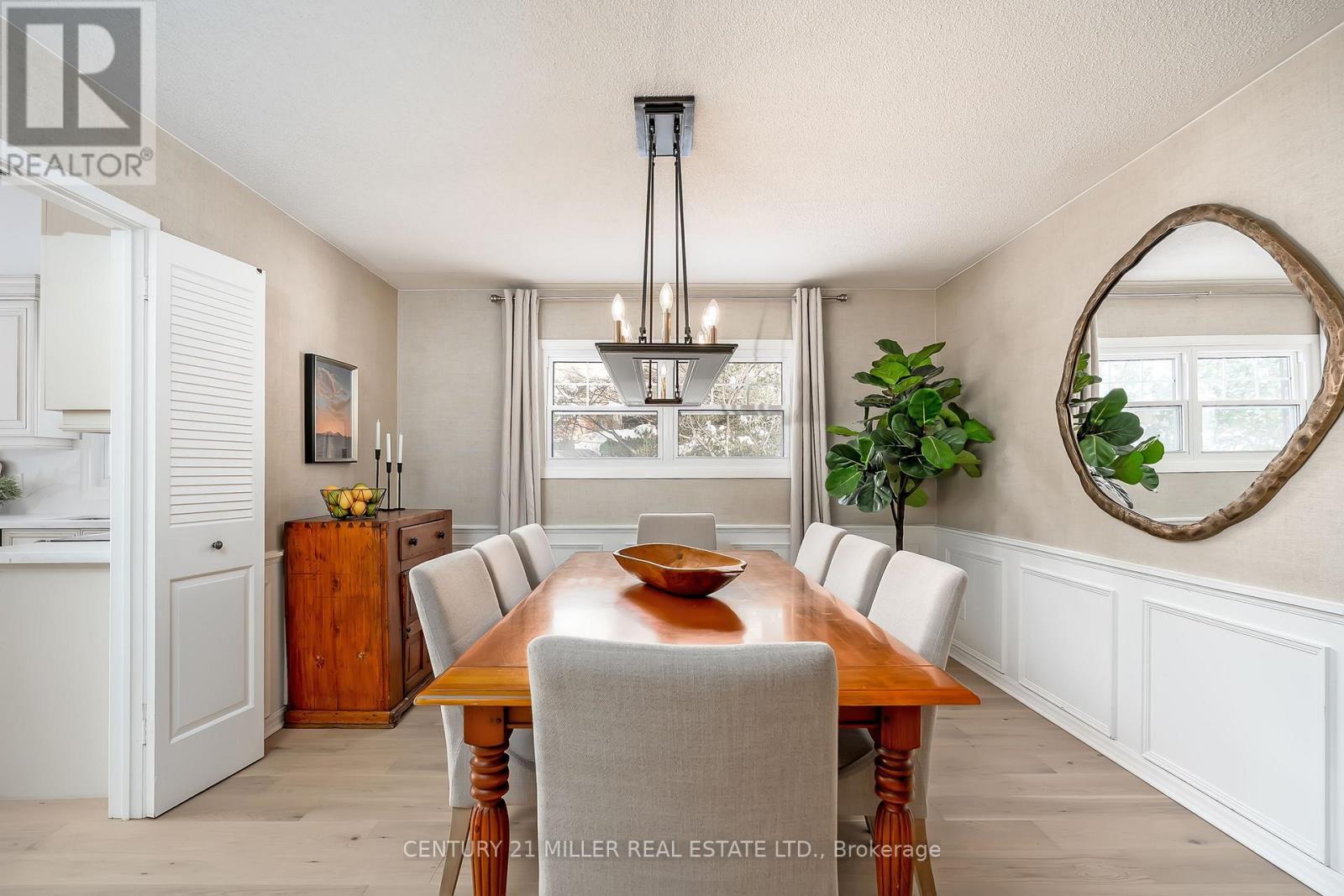 2337 Bennington Gate, Oakville, Ontario  L6J 5N7 - Photo 7 - W12743792