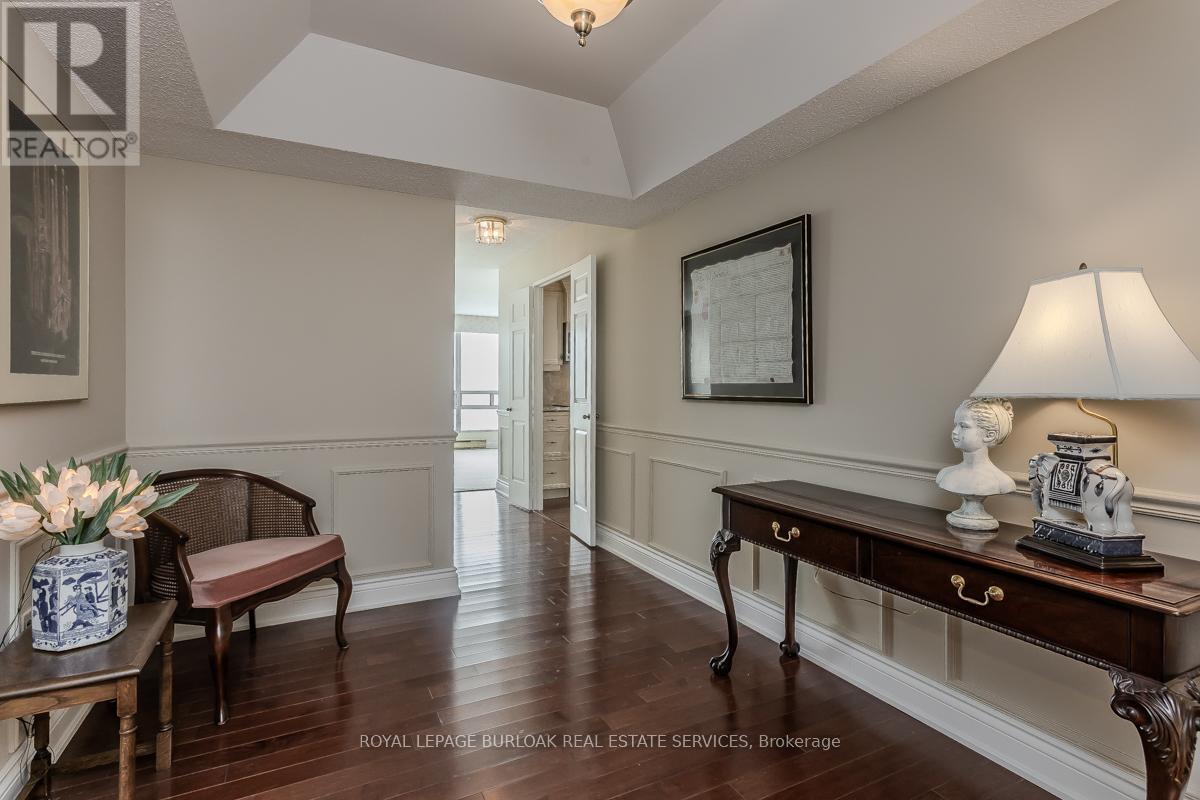 2008 - 2170 Marine Drive, Oakville, Ontario  L6L 5V1 - Photo 8 - W12743840