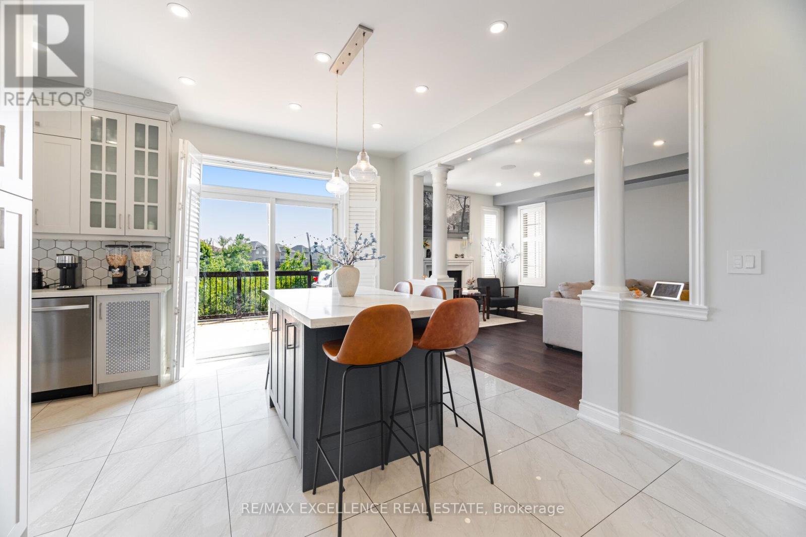 73 Gardenbrooke Trail, Brampton, Ontario  L6P 3J3 - Photo 13 - W12743900