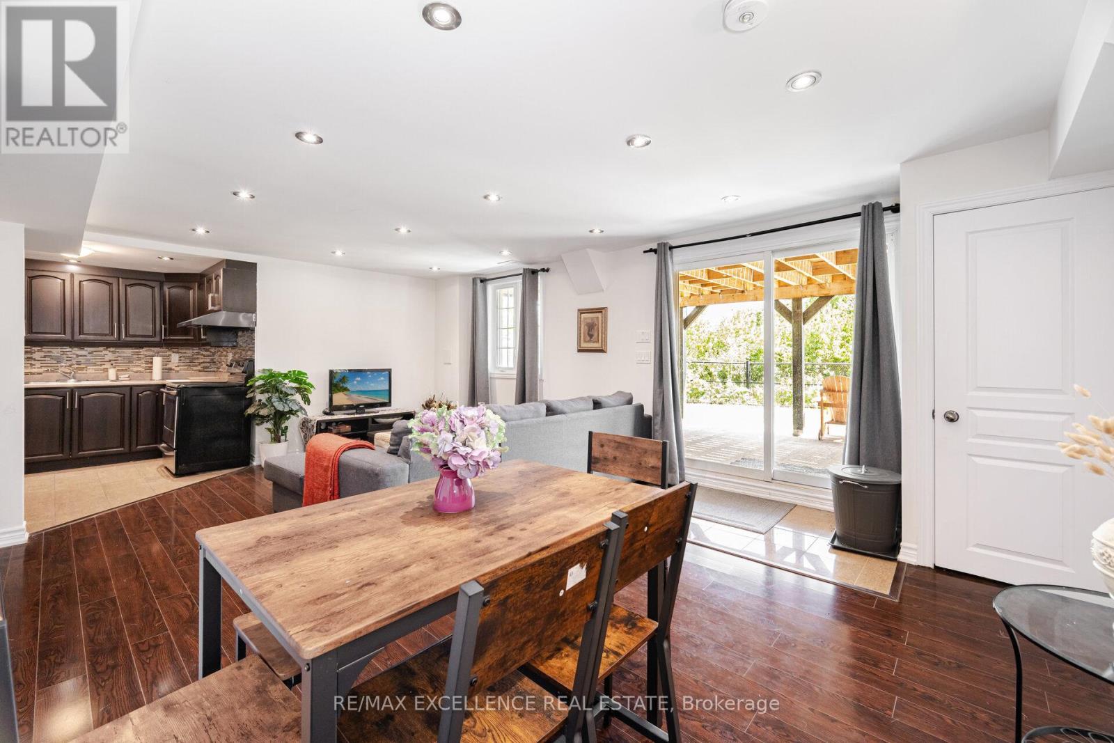 73 Gardenbrooke Trail, Brampton, Ontario  L6P 3J3 - Photo 32 - W12743900