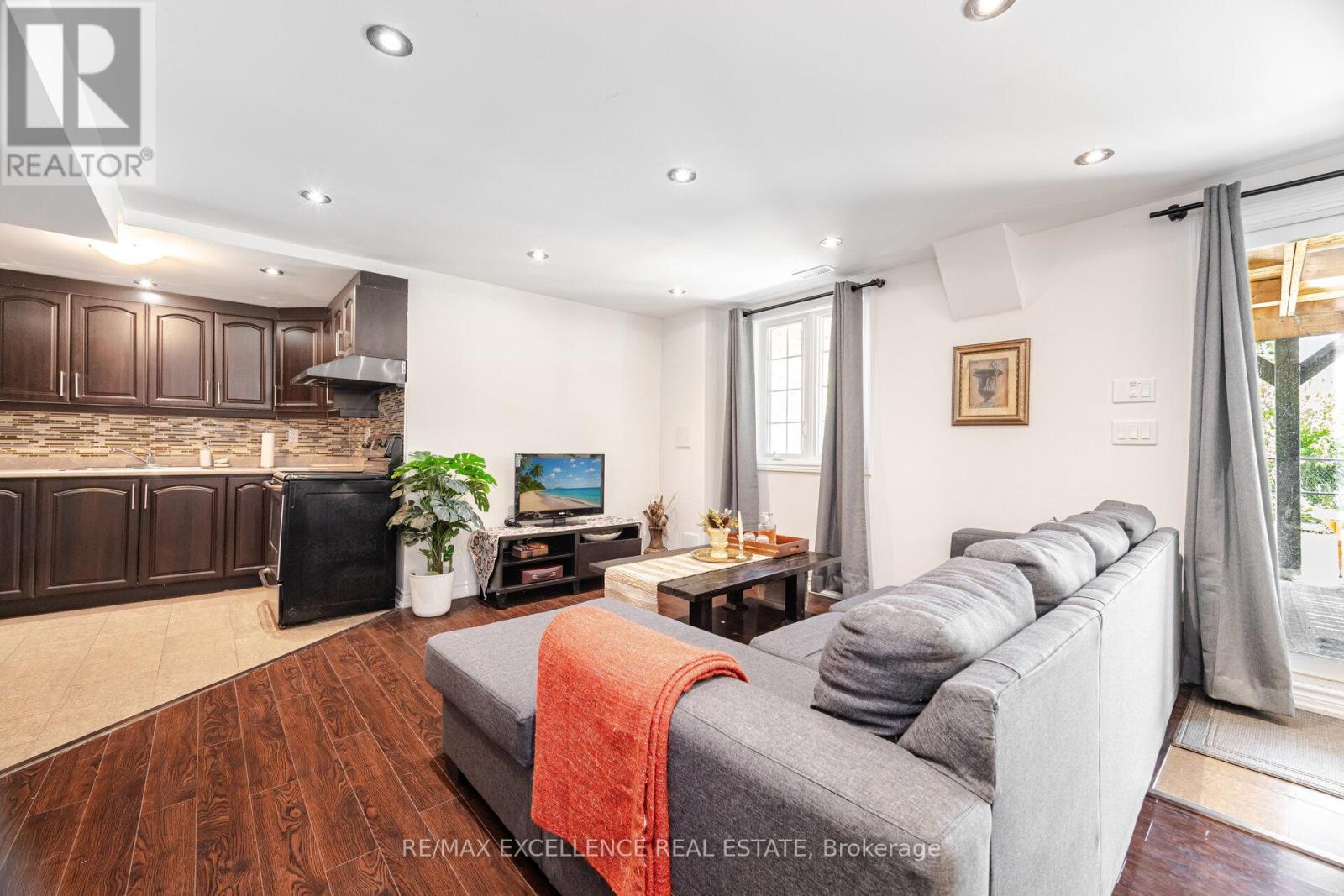 73 Gardenbrooke Trail, Brampton, Ontario  L6P 3J3 - Photo 35 - W12743900