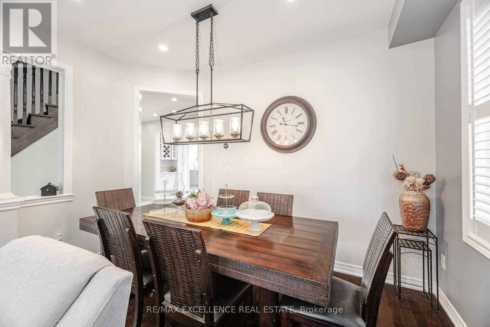 73 Gardenbrooke Trail, Brampton, Ontario  L6P 3J3 - Photo 7 - W12743900