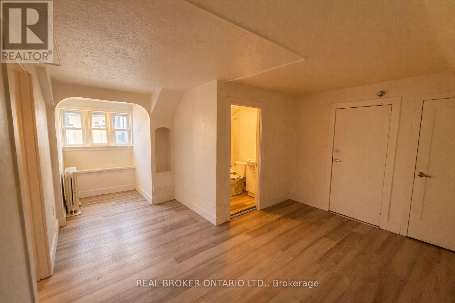 44 Weber Street W, Kitchener, Ontario  N2H 3Z2 - Photo 11 - X12743804