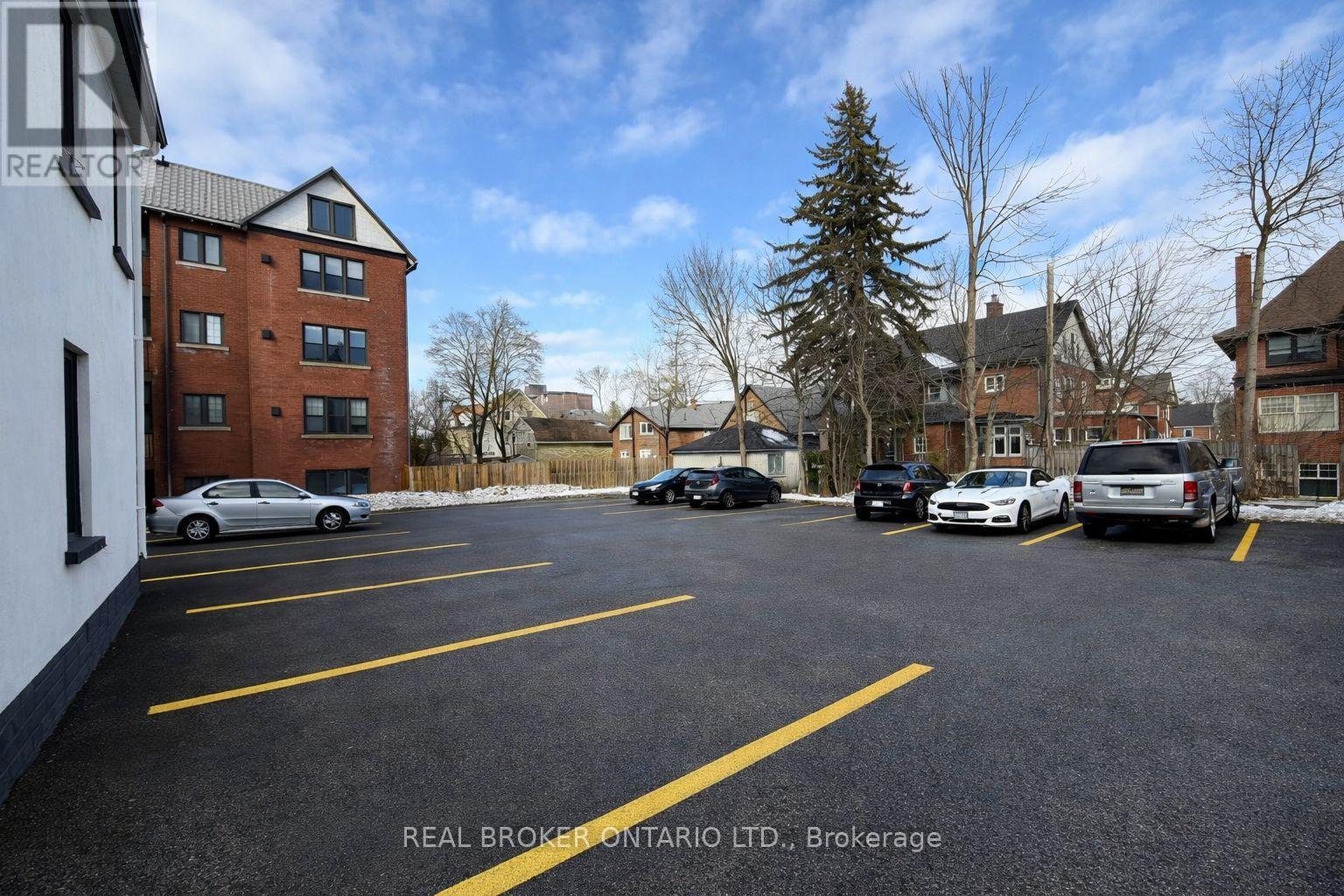 44 Weber Street W, Kitchener, Ontario  N2H 3Z2 - Photo 6 - X12743804