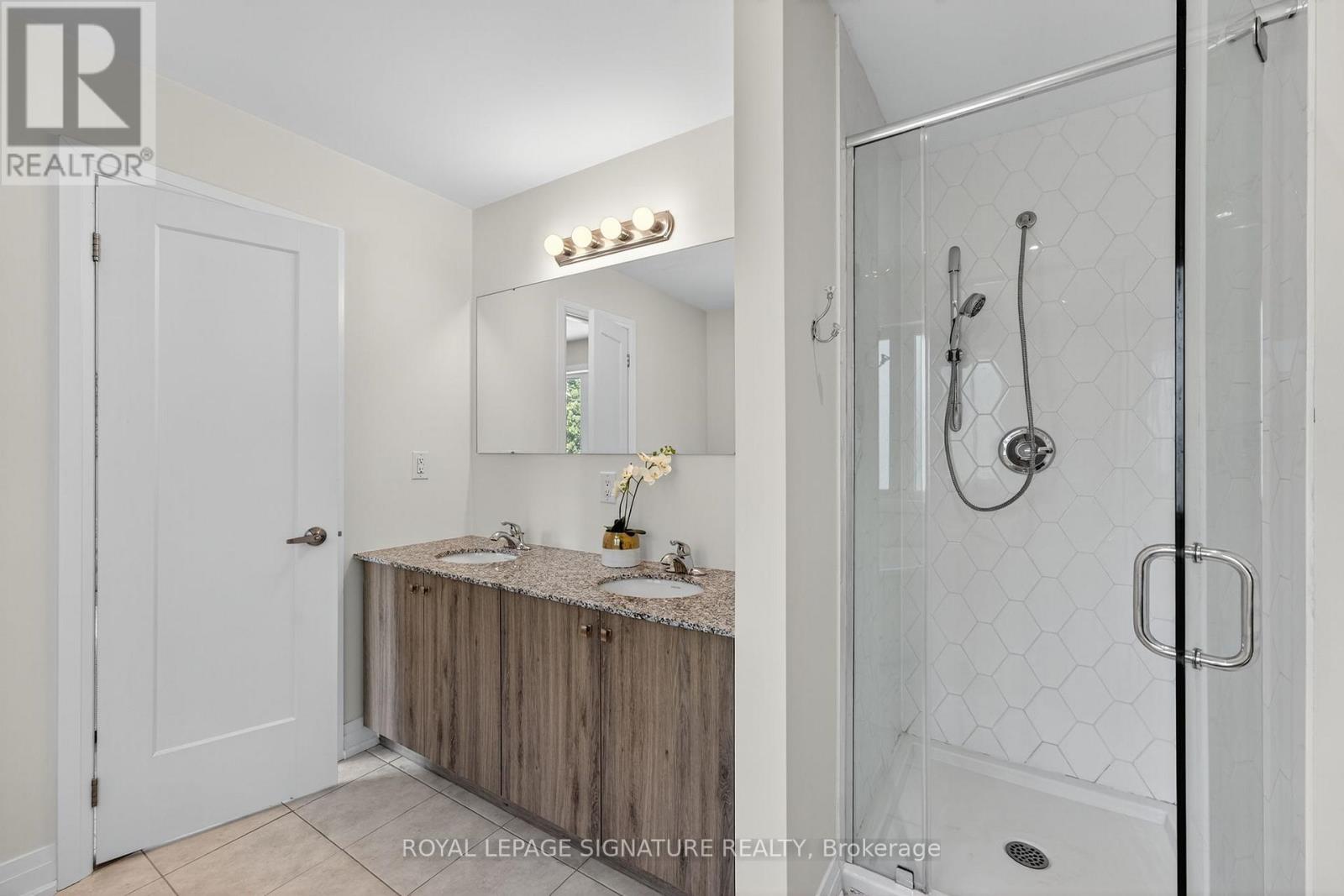 3 - 393 Manitoba Street, Bracebridge, Ontario P1L 1B4 - Photo 34 - X12743884