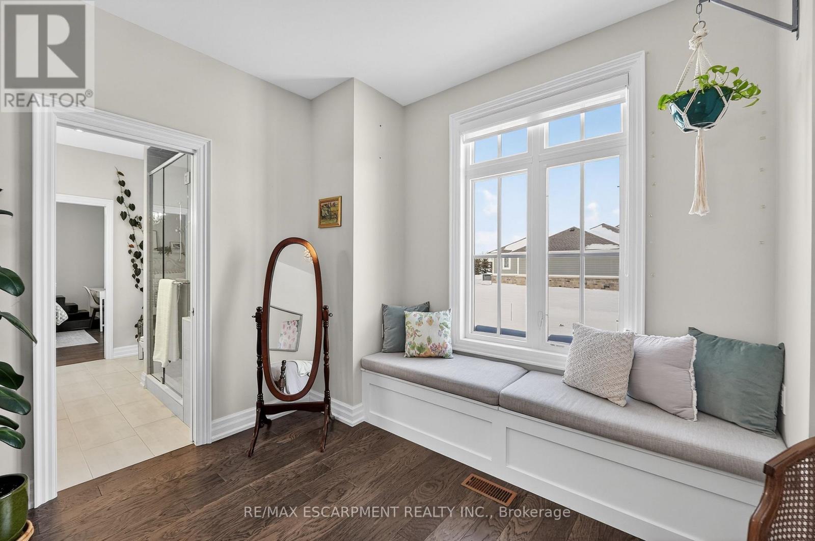 224 Mountain Road, Grimsby, Ontario  L3M 4E7 - Photo 24 - X12743904